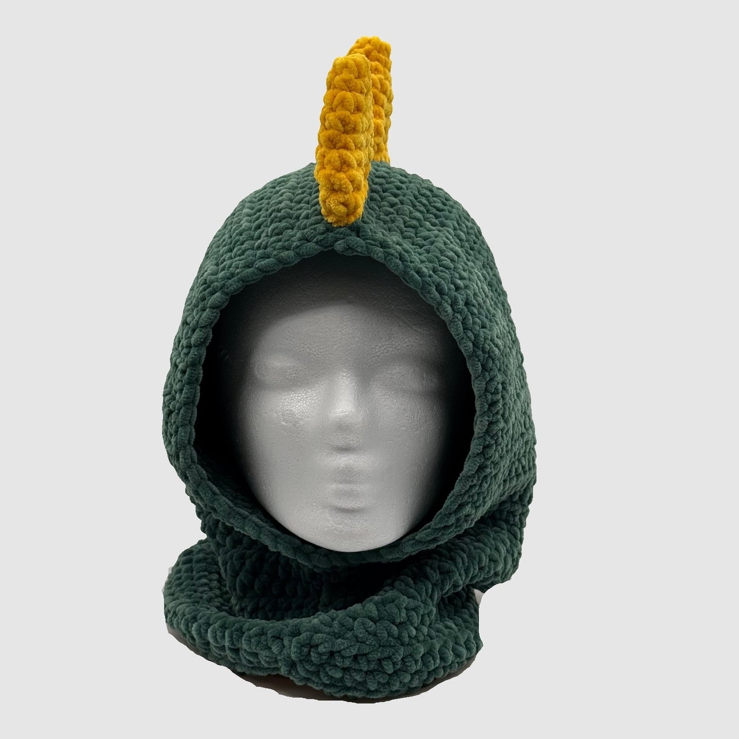 Stylische Unisex  Balaclava  / Sturmhaube für Erwachsene und Kinder mit Drachenzacken. Perfekt für kalte Tage & Outdoor Aktivitäten.